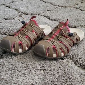 Alpine Design Sandals